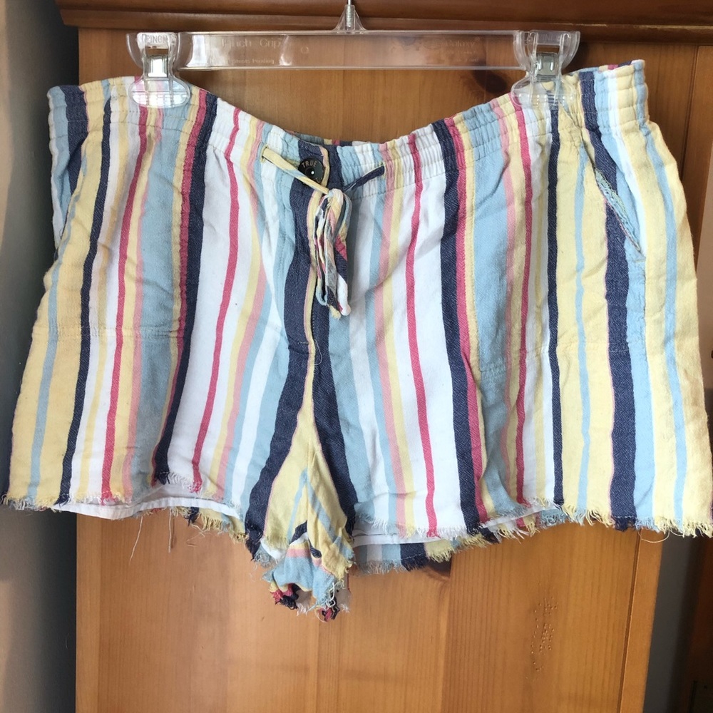 True Craft Dolphin Shorts